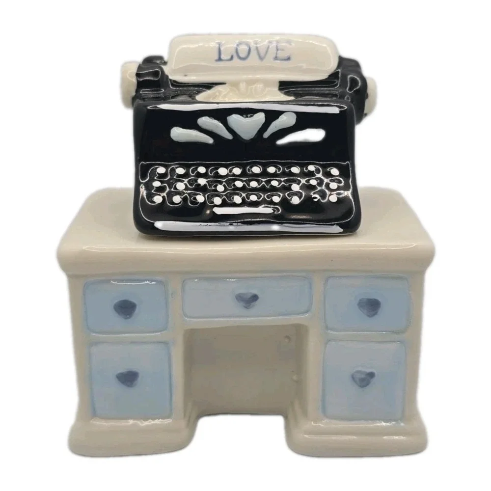 Cracker Barrel Salt & Pepper Set Typewriter & Desk Ceramic New U260